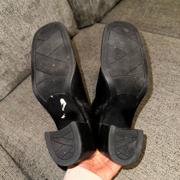 Covington Fairlane Women Bootie 8M Black Leather Cuban Heel Side Zip Ankle Boots - Picture 7 of 7